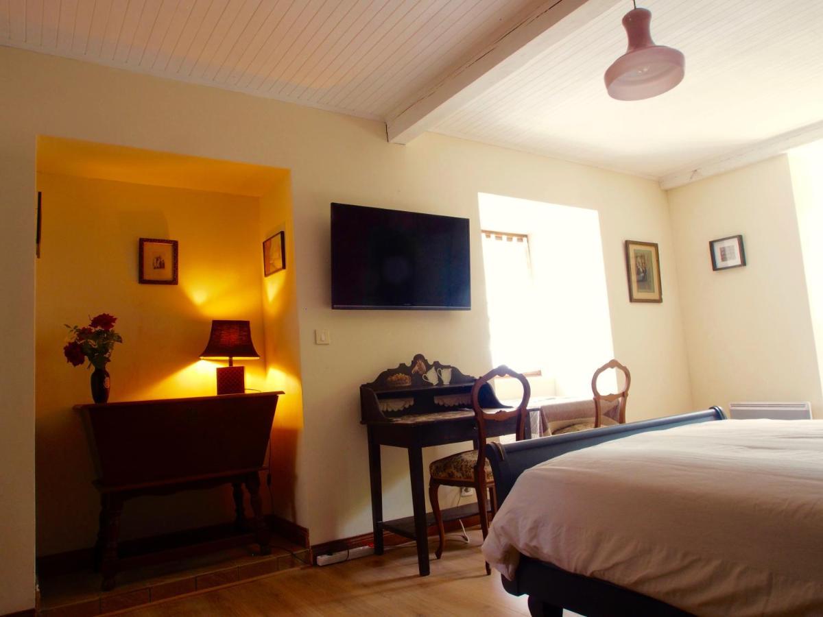 Le 7 Des Tonneliers Bed & Breakfast Castelfranc Bagian luar foto