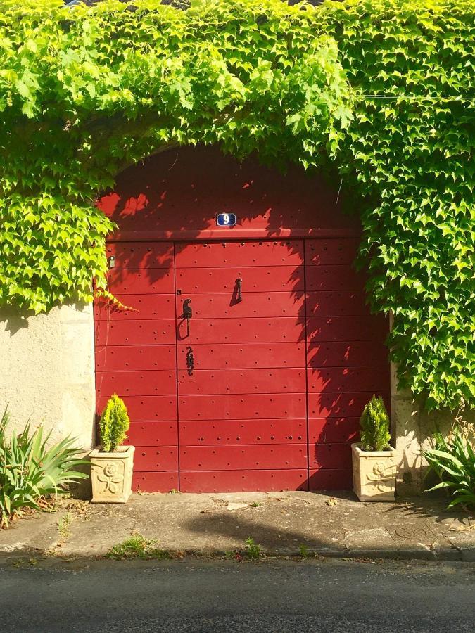 Le 7 Des Tonneliers Bed & Breakfast Castelfranc Bagian luar foto