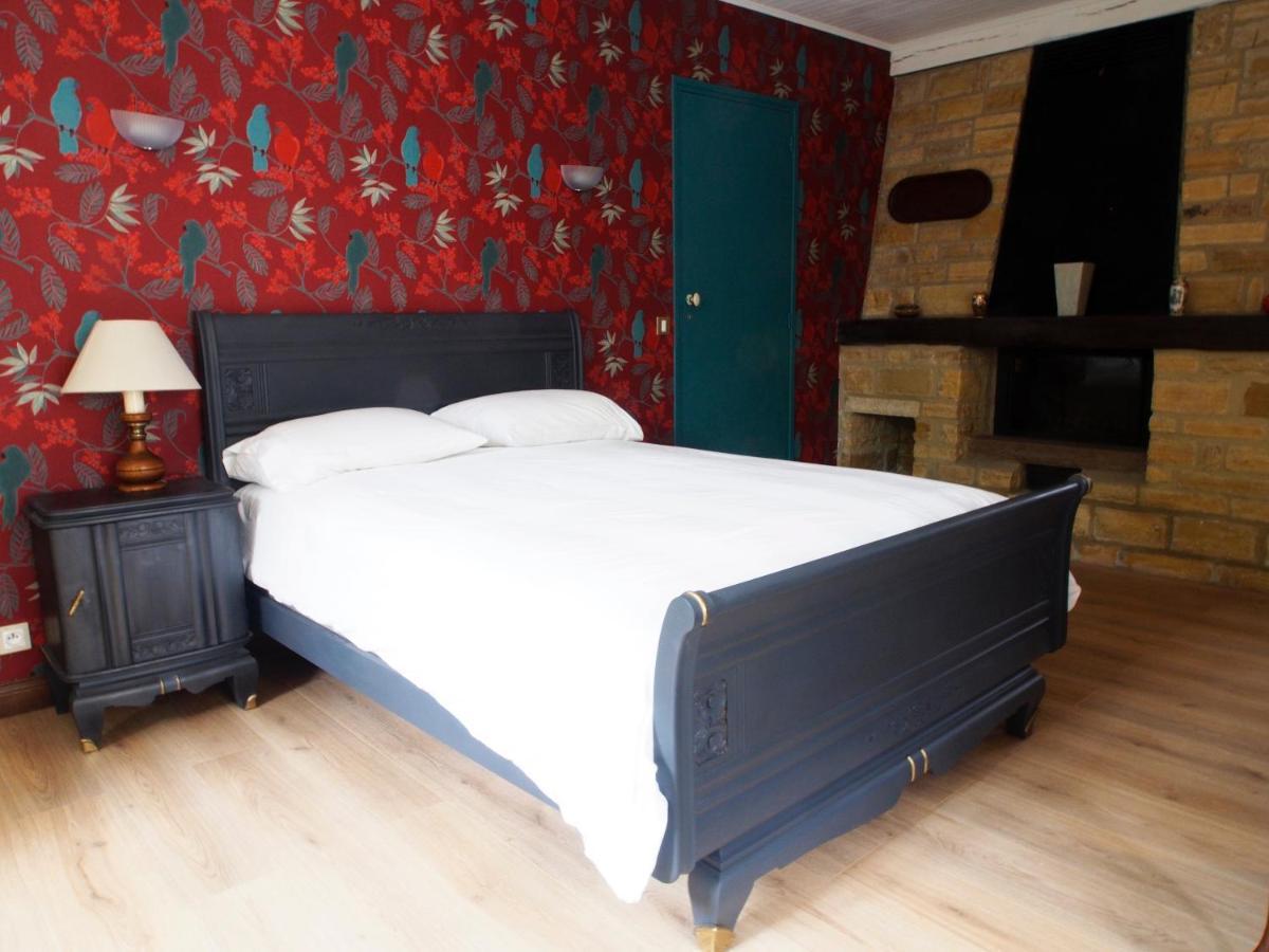 Le 7 Des Tonneliers Bed & Breakfast Castelfranc Bagian luar foto
