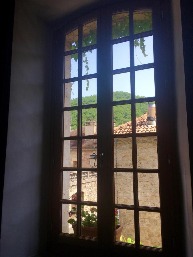 Le 7 Des Tonneliers Bed & Breakfast Castelfranc Bagian luar foto